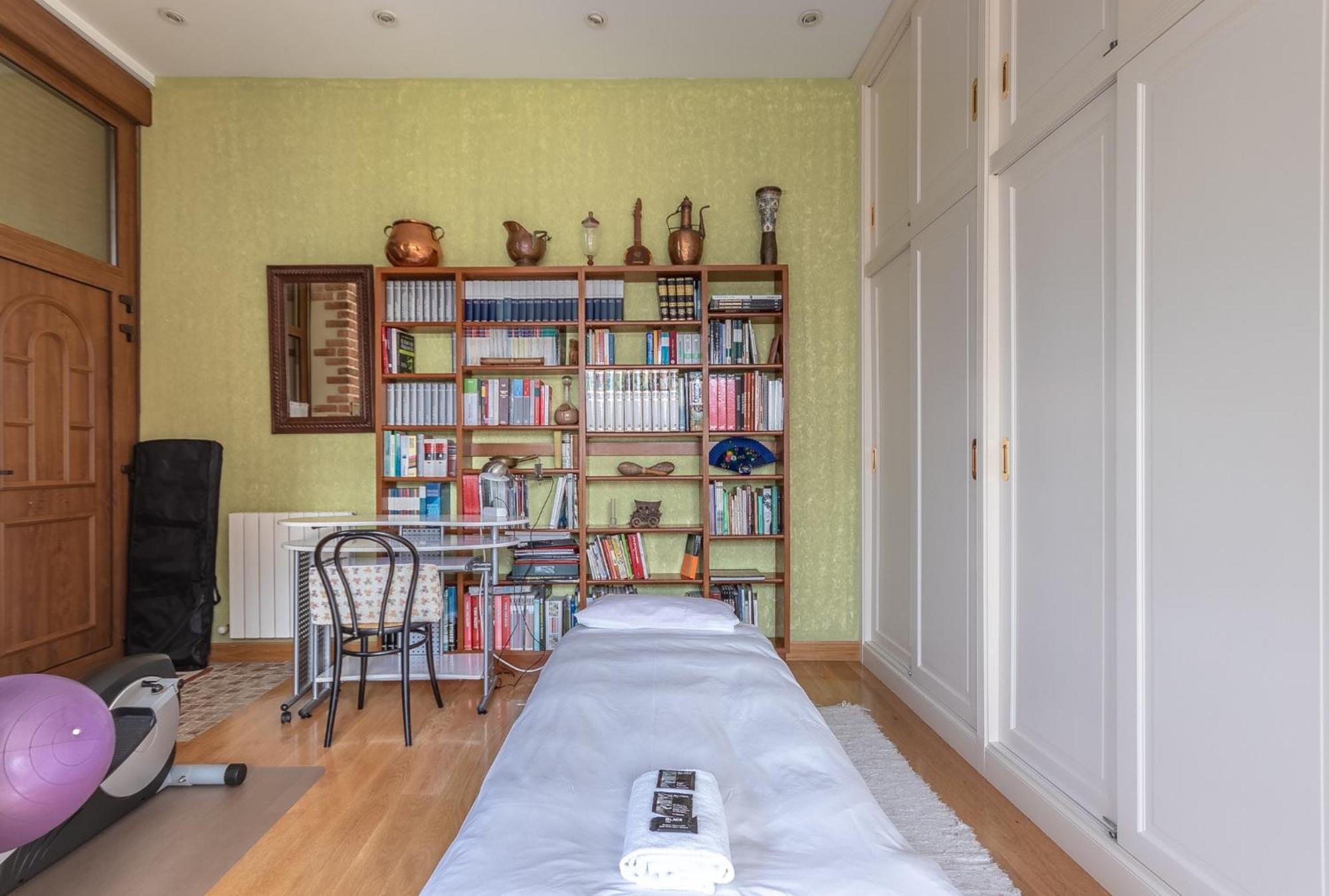 Apartment Ganburu By People