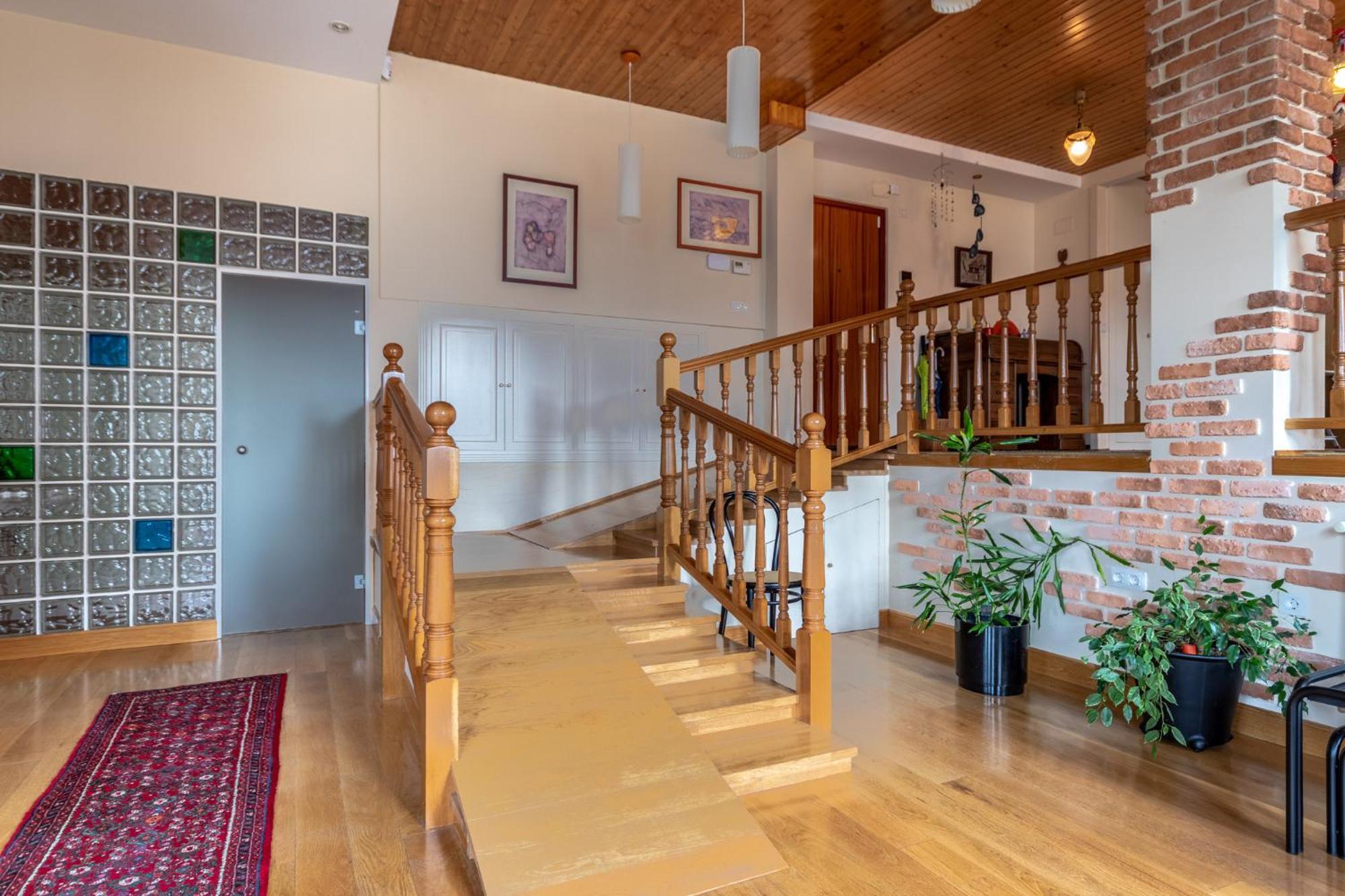 Ganburu By People Apartment